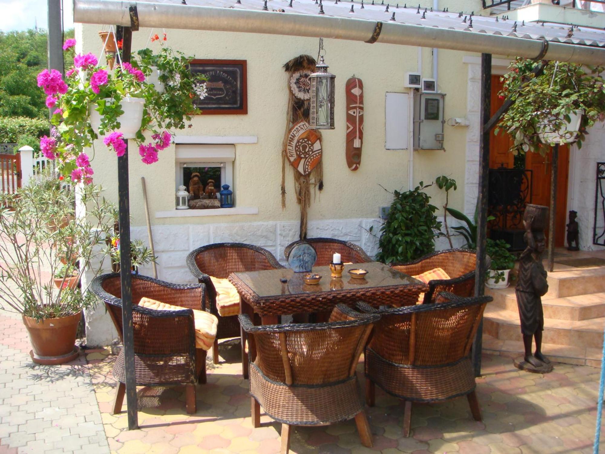 Holiday Vendeghaz Es Szabadidokert Jardanhaza Dış mekan fotoğraf